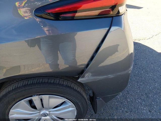 Nissan LEAF S