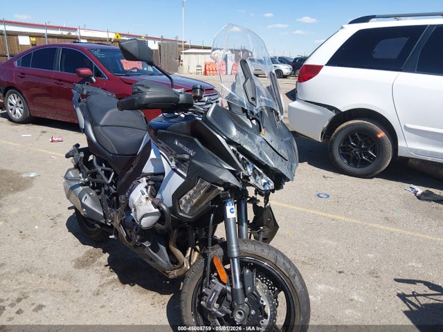 Salvage Kawasaki Klz1000 Image