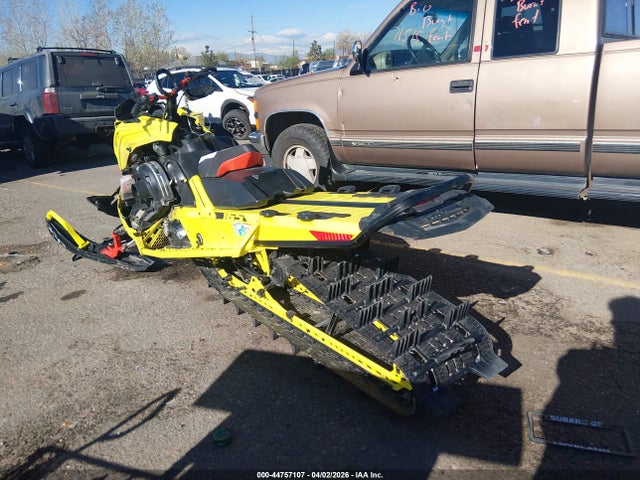 Ski-doo Summit X 850