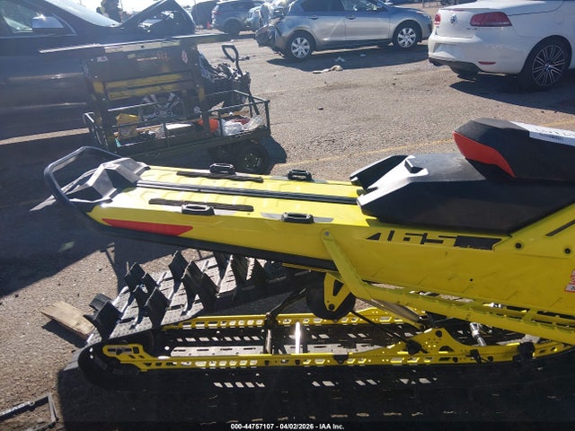 Ski-doo Summit X 850