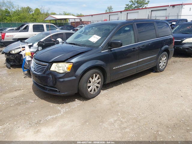 Chrysler Town & Country Touring