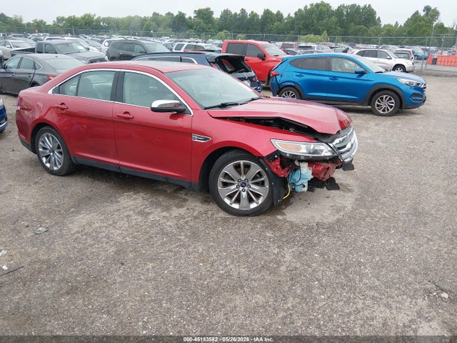 Salvage Ford Taurus Image