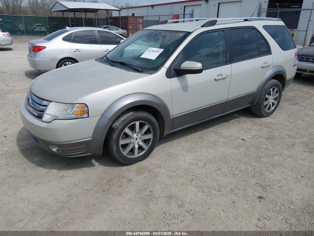 Ford Taurus X Sel