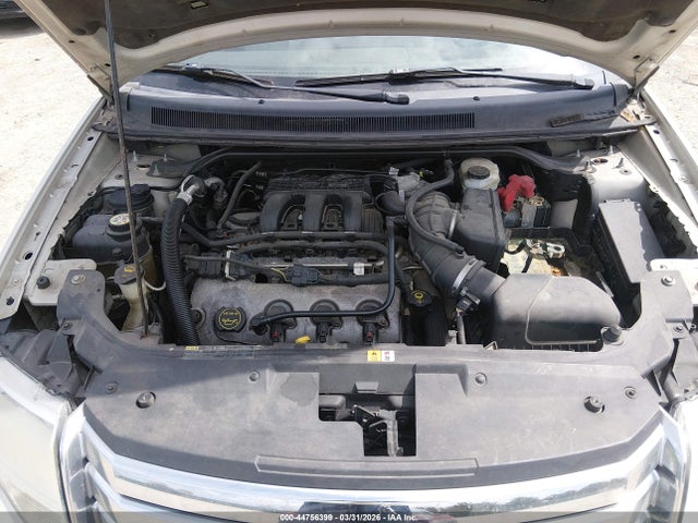 Ford Taurus X Sel