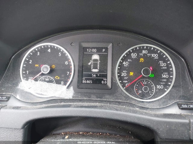 Volkswagen Tiguan S