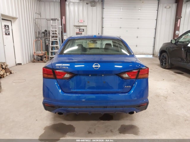 Nissan Altima Sv Awd