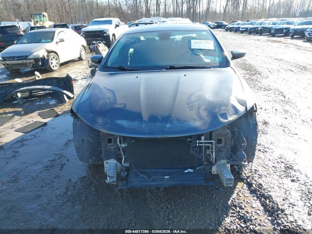 Chrysler 200 Lx