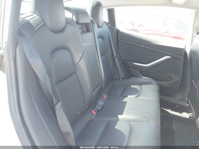 Tesla Model 3 Long Range