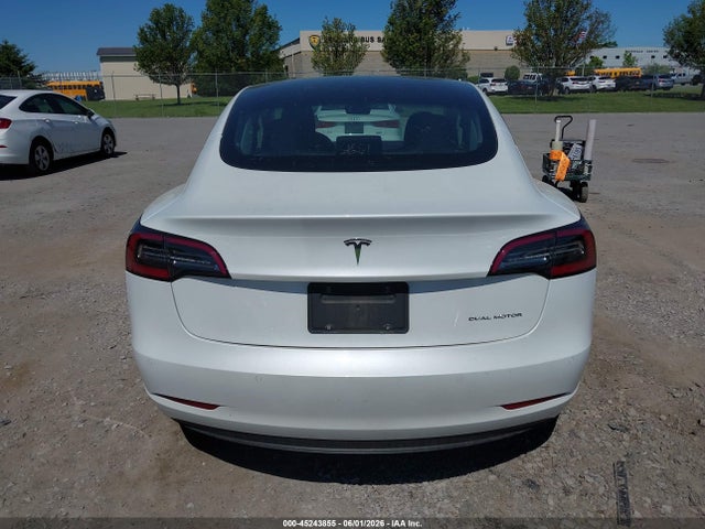 Tesla Model 3 Long Range