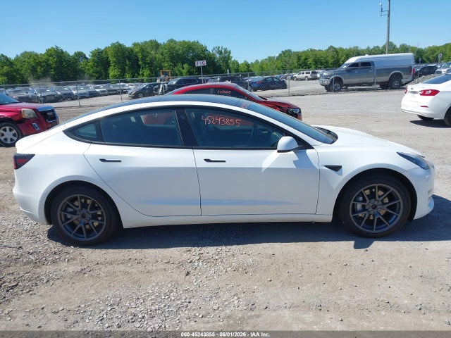 Tesla Model 3 Long Range