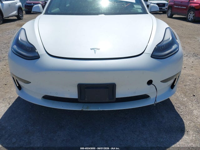 Tesla Model 3 Long Range