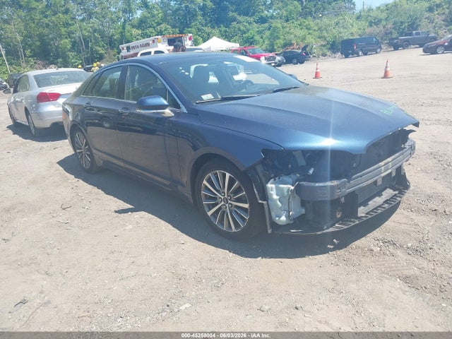 Salvage Lincoln MKZ Hybrid Image