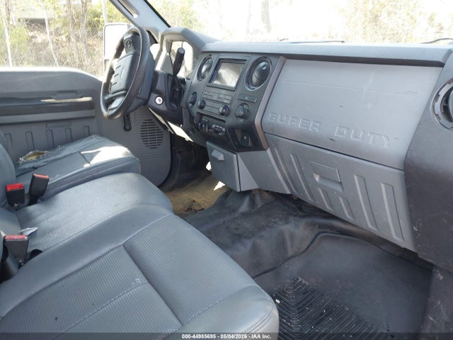 Ford F-250 Xl