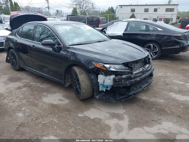 Toyota Camry Xse