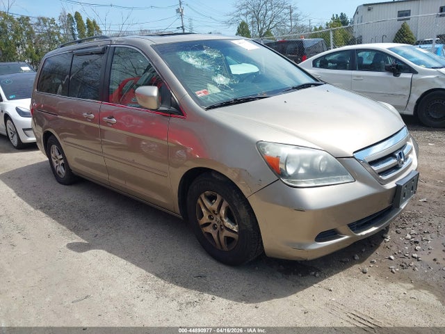 Salvage Honda Odyssey Image