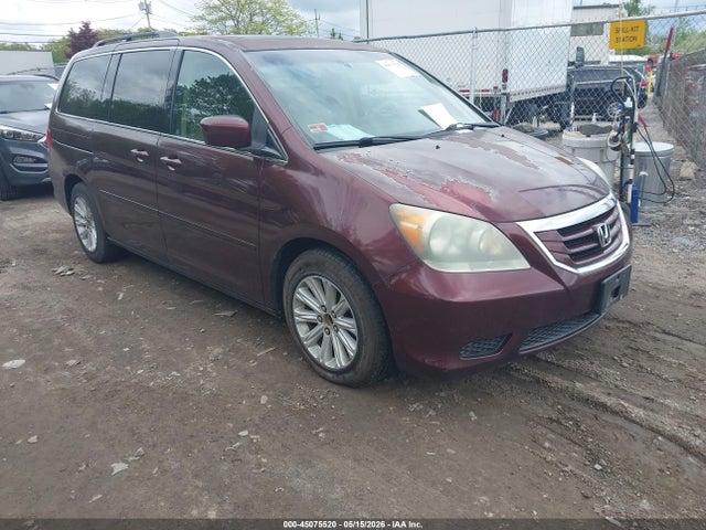Salvage Honda Odyssey Image