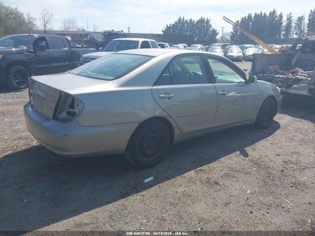 Toyota Camry Le