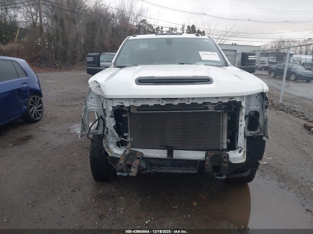Chevrolet Silverado 2500 4wd  Long Bed Wt