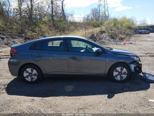 Hyundai Ioniq Blue