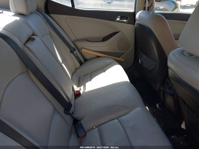 Kia Optima Ex