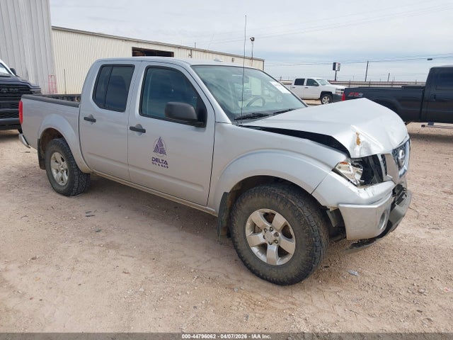Salvage Nissan Frontier Image
