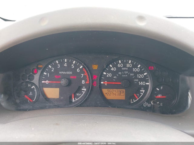 Nissan Frontier Sv