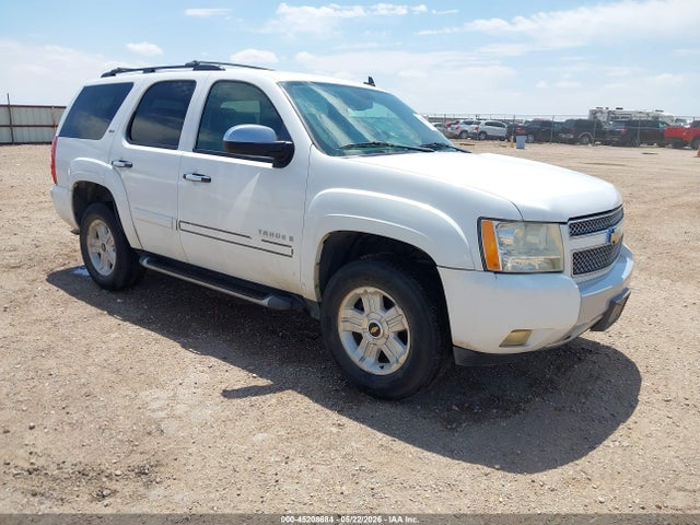 Salvage Chevrolet Tahoe Image