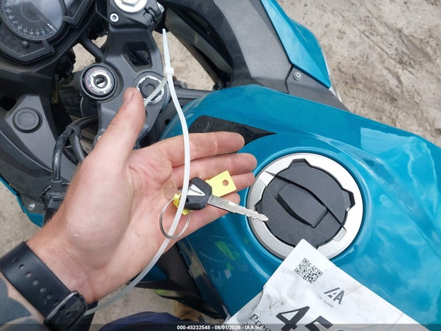 Kawasaki Ex400