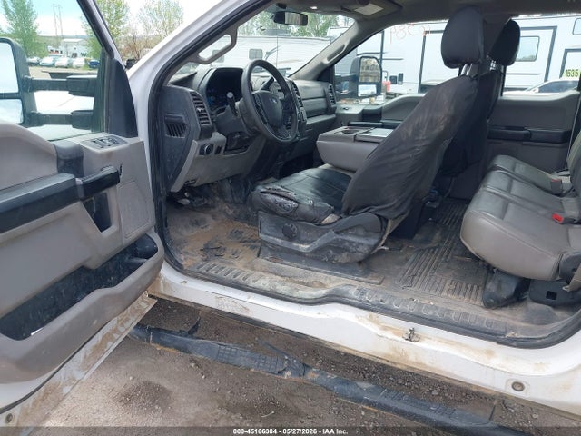 Ford F-350 Xl
