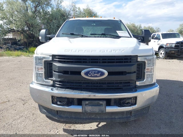 Ford F-350 Xl