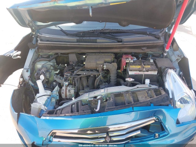 Mitsubishi Mirage Es