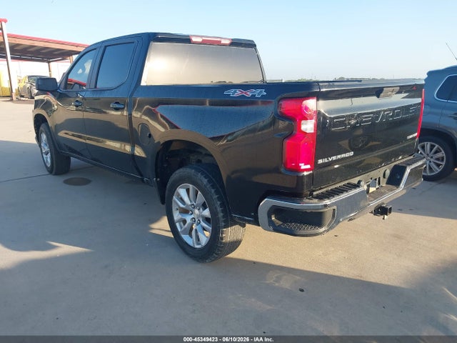 Chevrolet Silverado 1500 4wd  Short Bed Custom