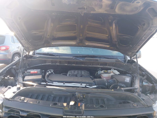 Chevrolet Silverado 1500 4wd  Short Bed Custom