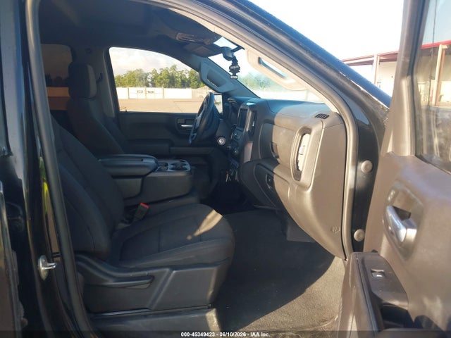 Chevrolet Silverado 1500 4wd  Short Bed Custom