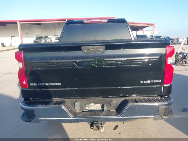 Chevrolet Silverado 1500 4wd  Short Bed Custom