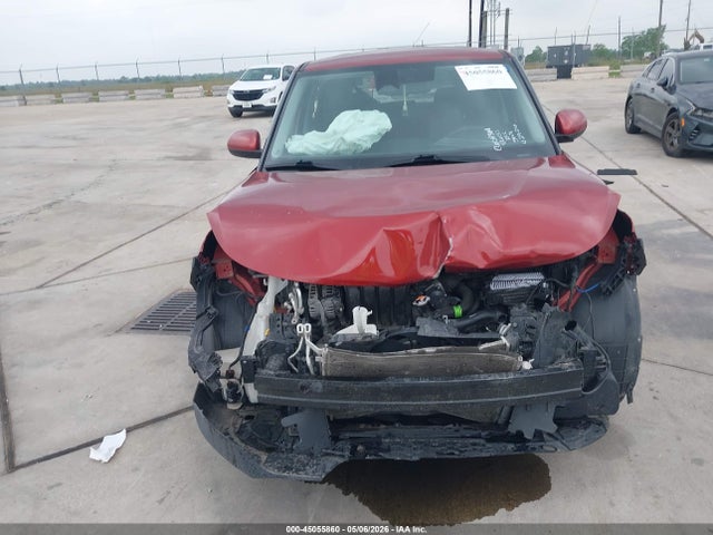 Kia Soul Lx