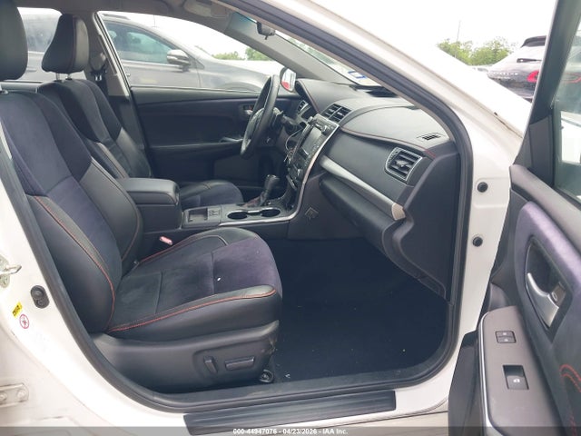 Toyota Camry Xse