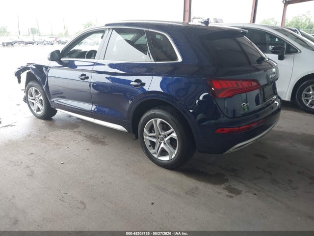 Audi Q5 45 Premium