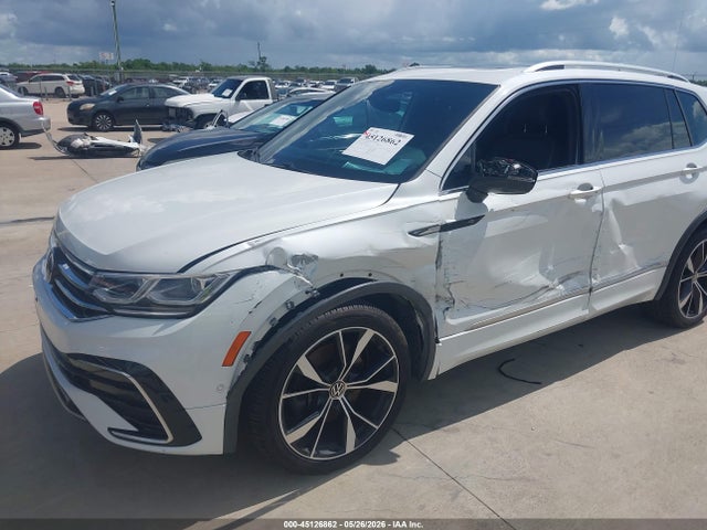 Volkswagen Tiguan 2.0t Sel R-line