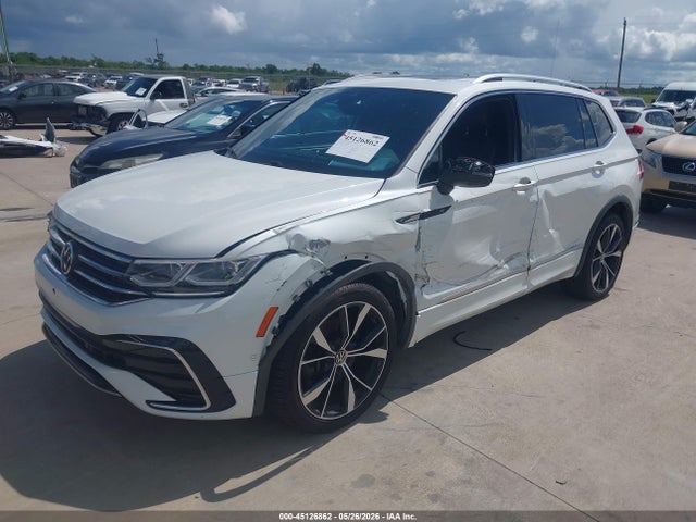 Volkswagen Tiguan 2.0t Sel R-line