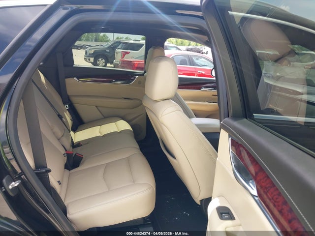 Cadillac XT5 Luxury