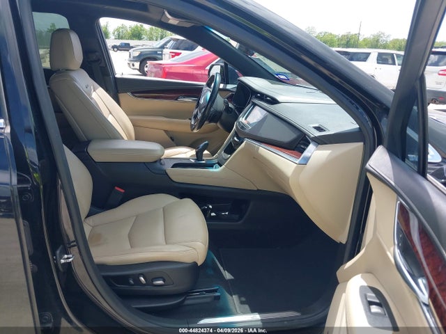 Cadillac XT5 Luxury