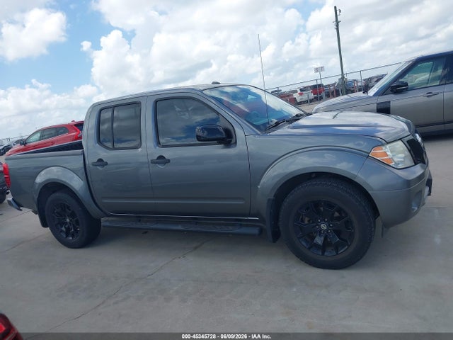 Nissan Frontier Sv