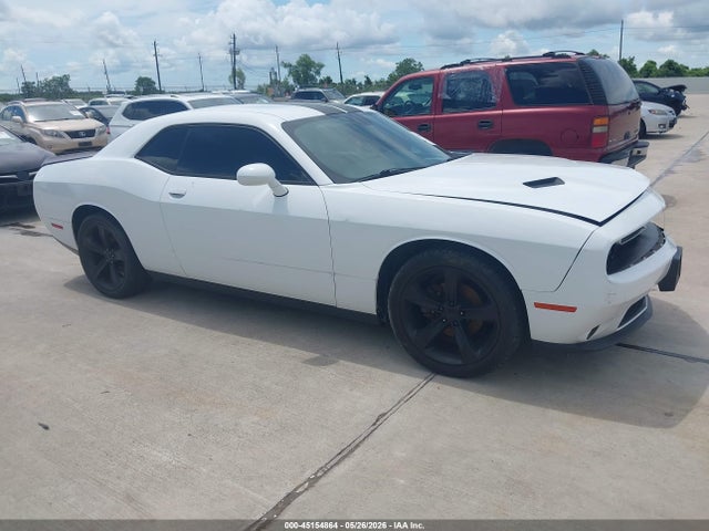 Dodge Challenger Sxt