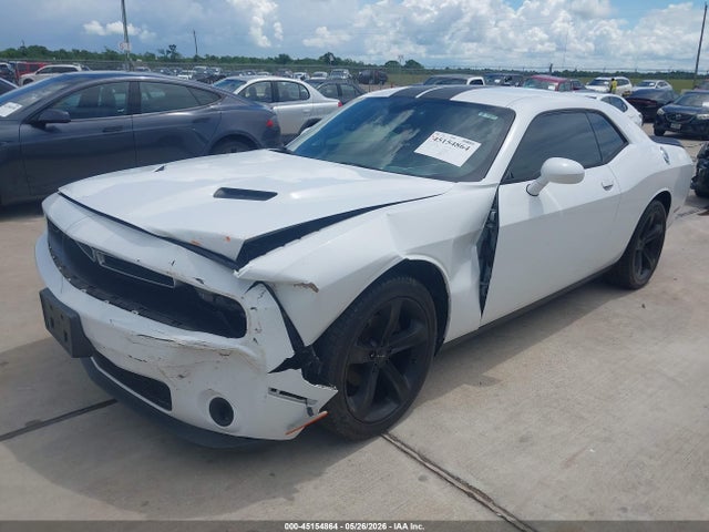Dodge Challenger Sxt