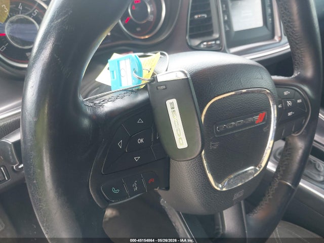 Dodge Challenger Sxt