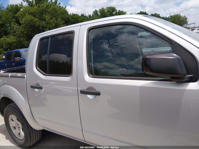 Nissan Frontier Sv