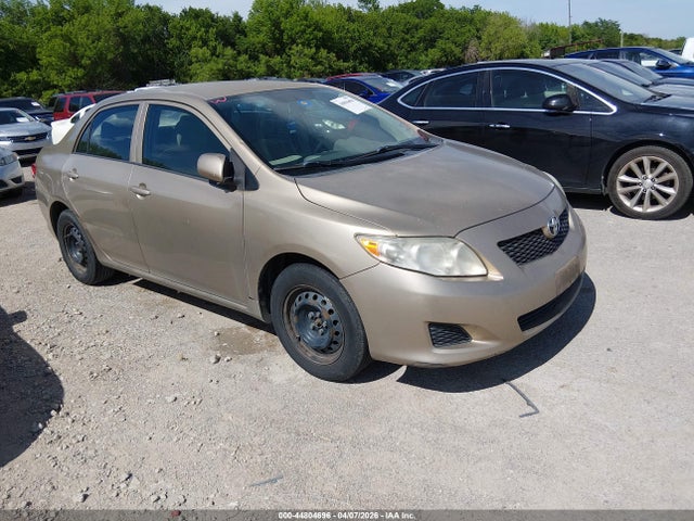 Salvage Toyota Corolla Image