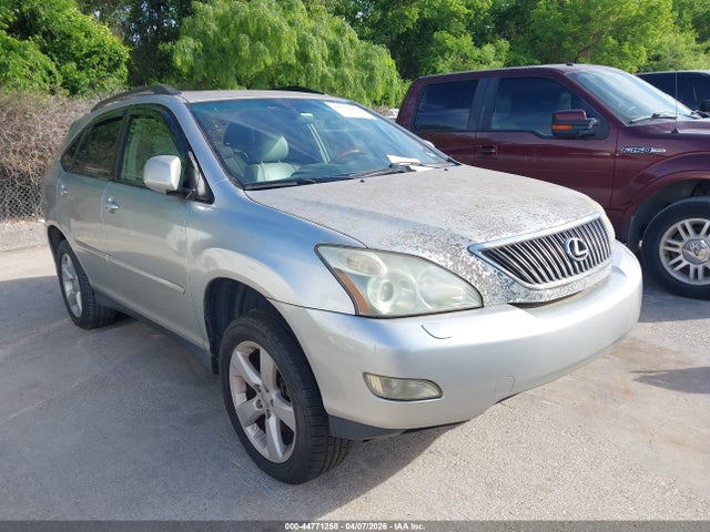 Salvage Lexus RX Image
