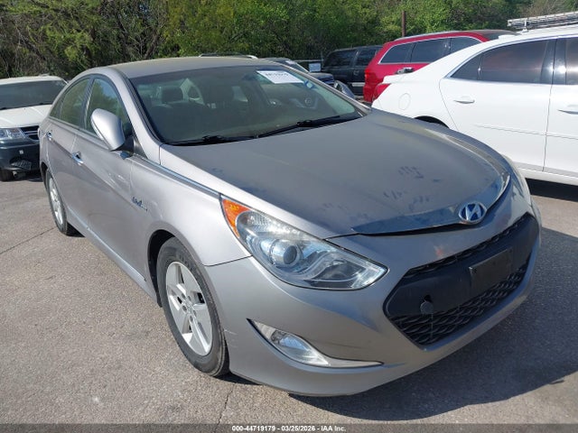 Salvage Hyundai SONATA Image